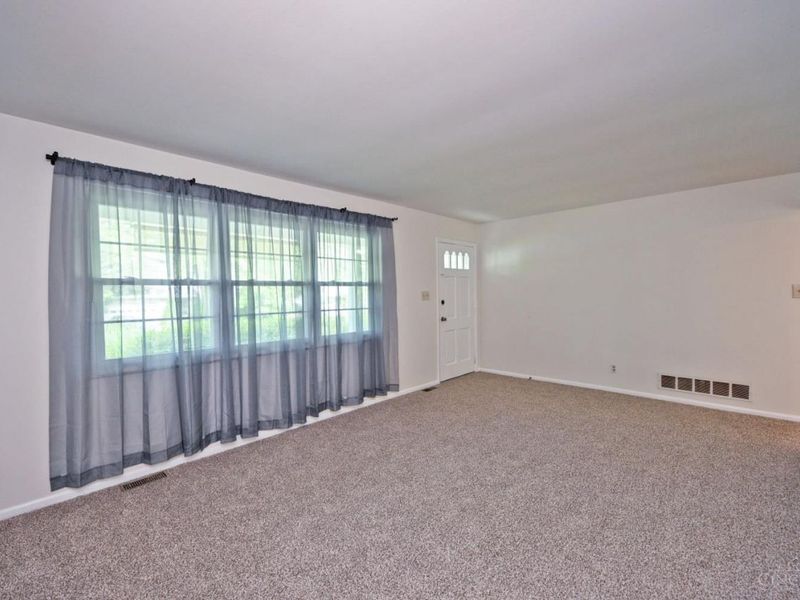 1582 Turquoise Drive, Anderson Twp, OH 45255 Photo 8