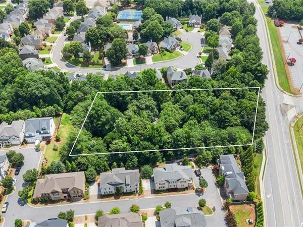 5277 Spalding Drive , Peachtree Corners, GA 30092