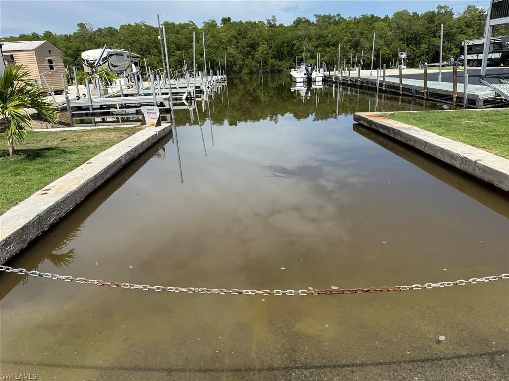 675 Copeland Ave S, Everglades City, FL 34139 Photo