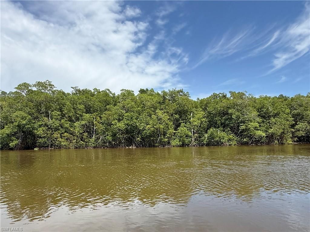 675 Copeland Ave S, Everglades City, FL 34139 Photo