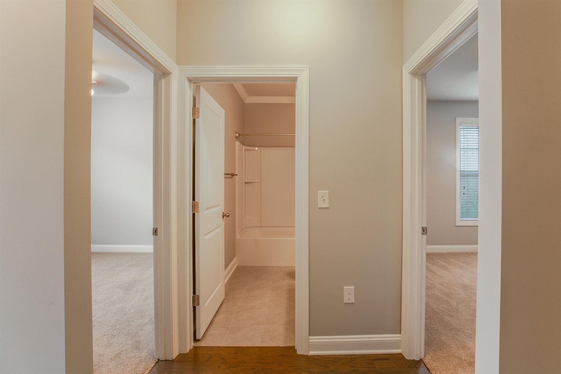 149 Laurel Hill Pl.  Photo 4