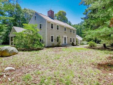 62 Olde Knoll Road, Marion, MA 02738