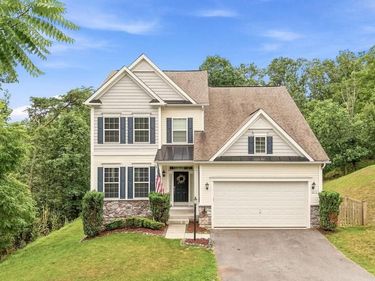 210 WOODS DRIVE, CROSS JUNCTION, VA 22625