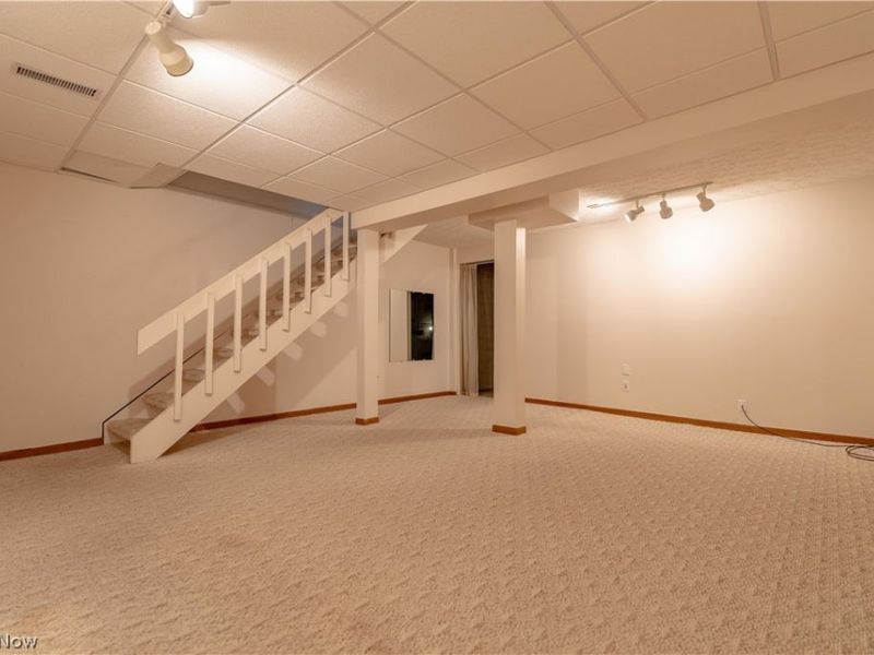 1856 Beechwood Avenue NE, North Canton, OH 44720 Photo 25
