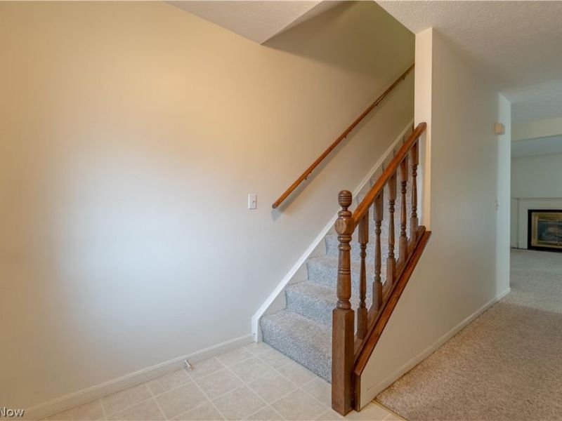 1856 Beechwood Avenue NE, North Canton, OH 44720 Photo 3