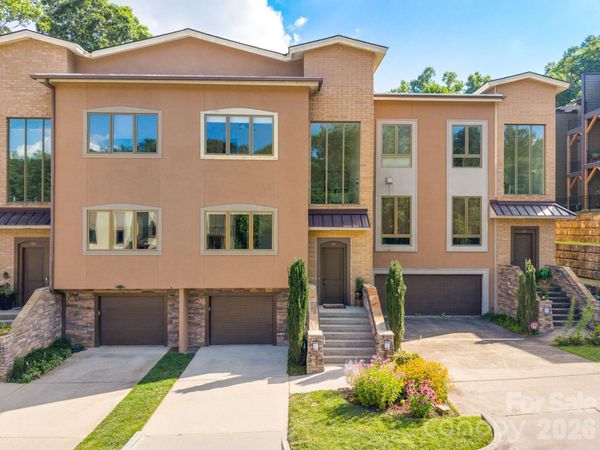 26 Macallan Lane, Asheville, NC 28805