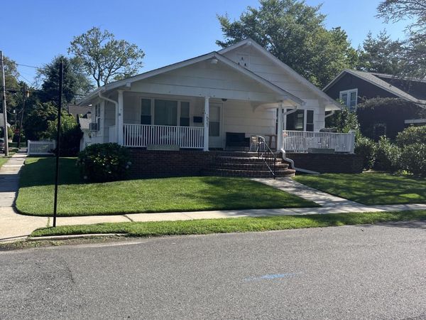 521 Myrtle Avenue, West Allenhurst, NJ 07711