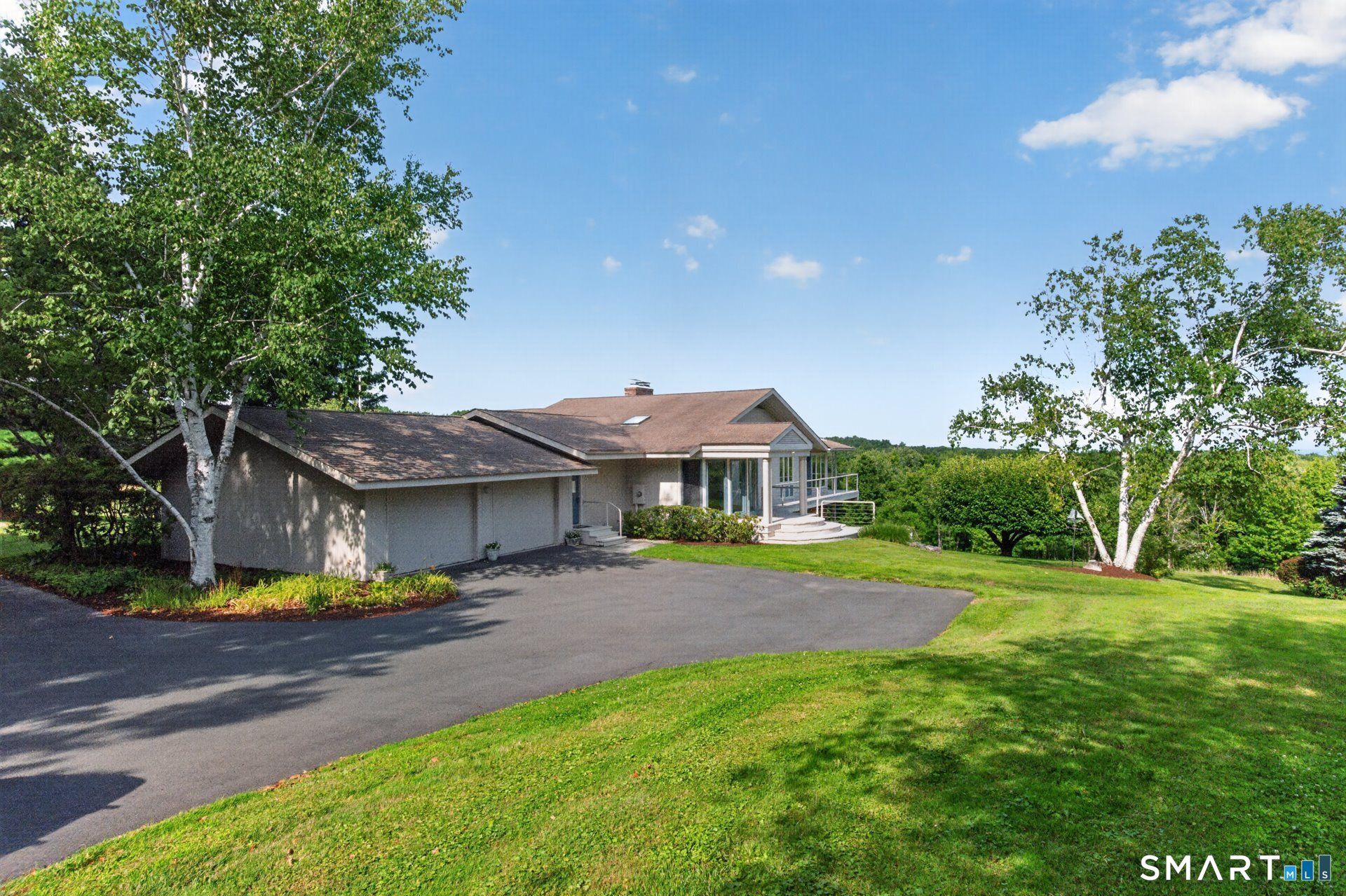 184 Westledge, Simsbury, CT 06092 Main Photo