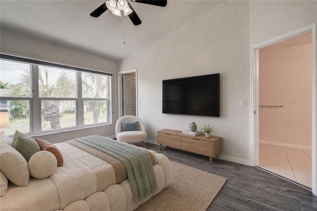 904 Hampton Cir , Unit 94, Naples, FL 34105 Photo