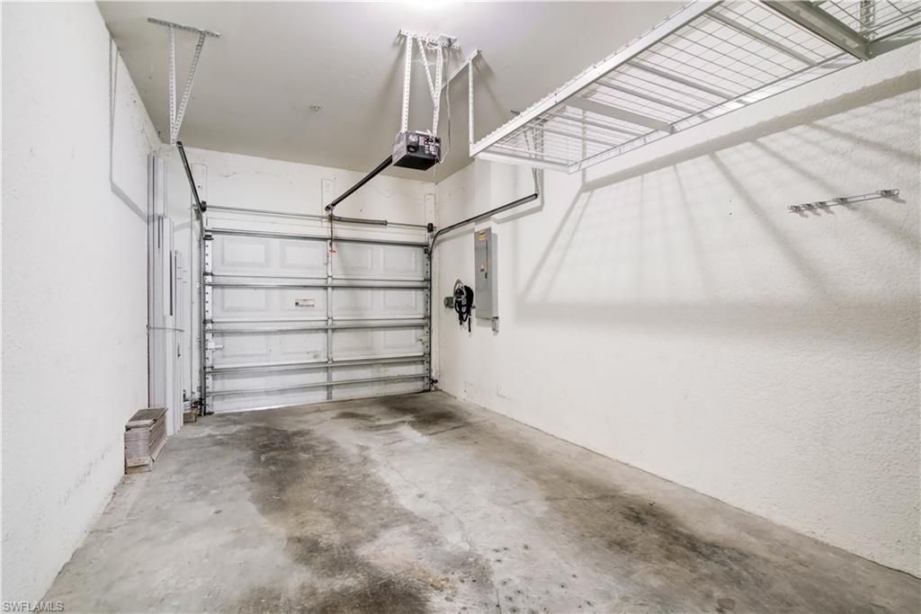 904 Hampton Cir , Unit 94, Naples, FL 34105 Photo