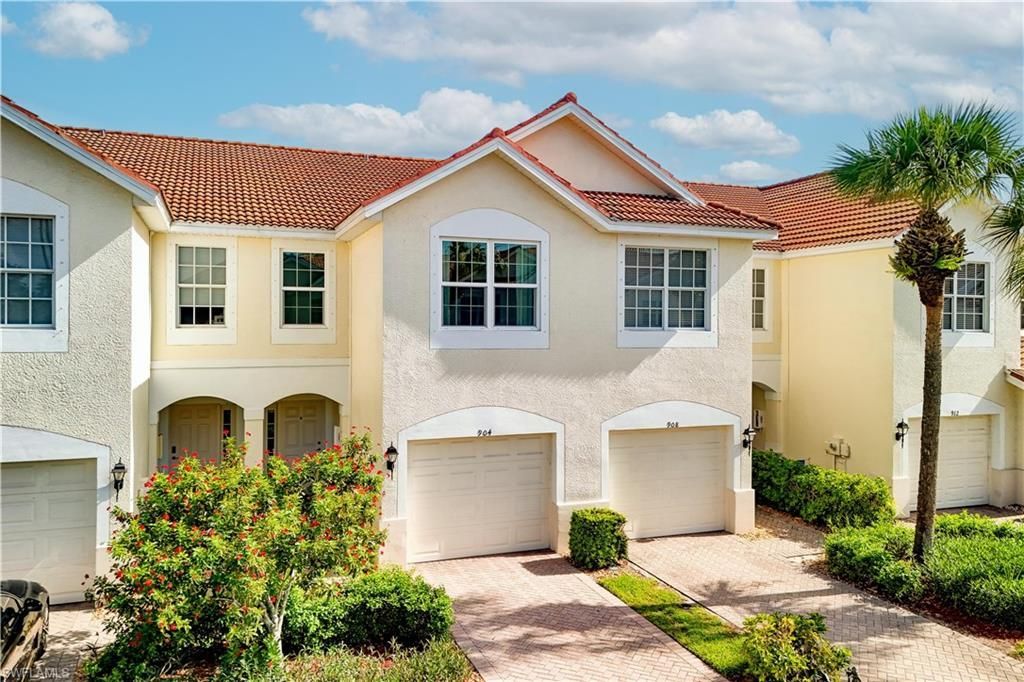 904 Hampton Cir , Unit 94, Naples, FL 34105 Photo