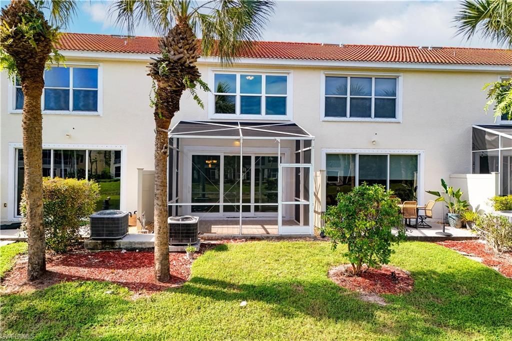 904 Hampton Cir , Unit 94, Naples, FL 34105 Photo