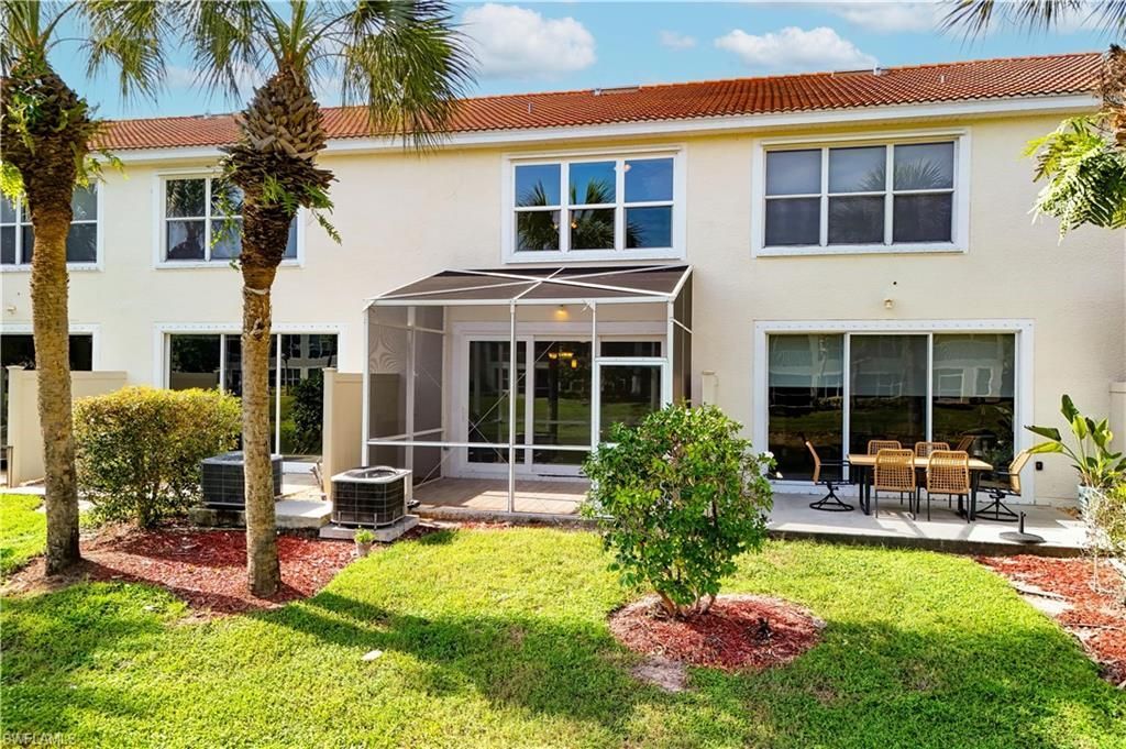 904 Hampton Cir , Unit 94, Naples, FL 34105 Photo
