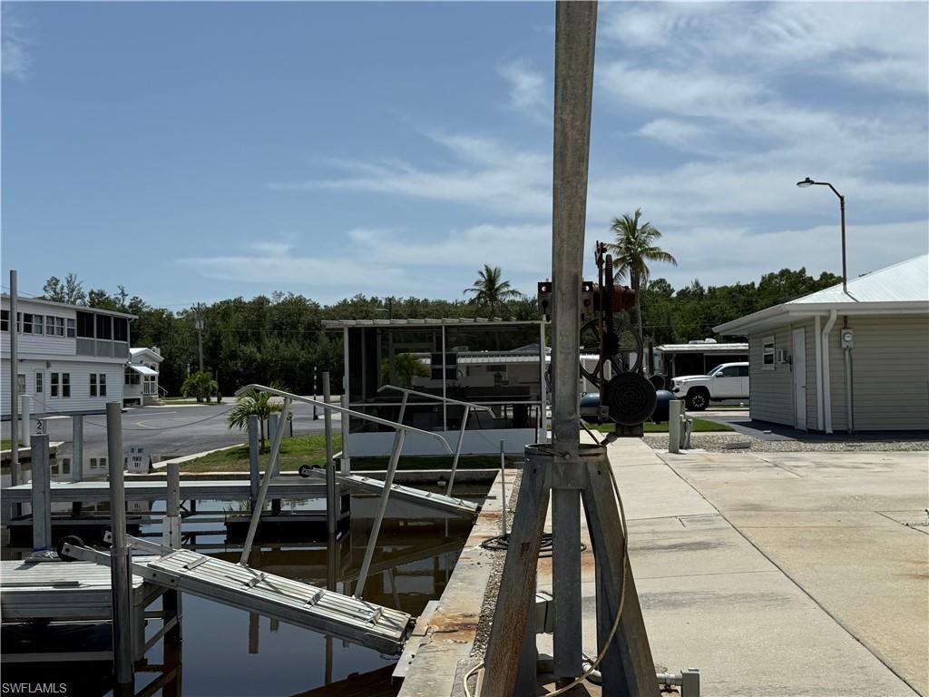 675 Copeland Ave S, Everglades City, FL 34139 Photo