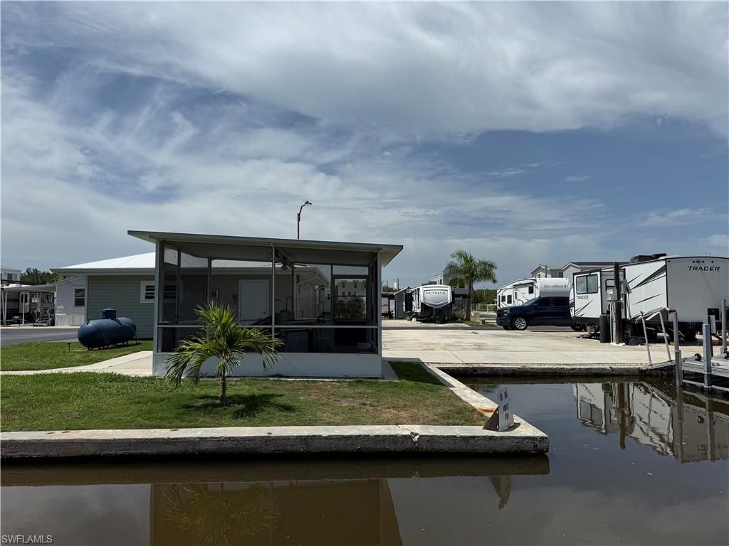 675 Copeland Ave S, Everglades City, FL 34139 Photo