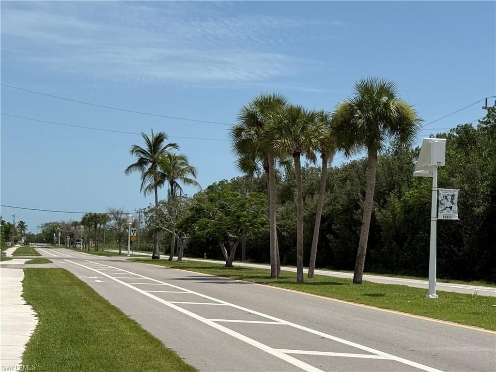 675 Copeland Ave S, Everglades City, FL 34139 Photo