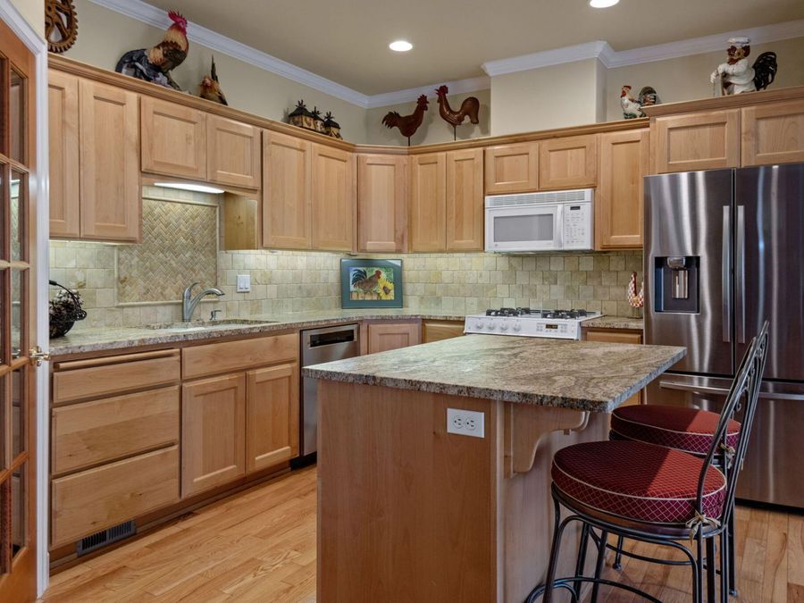 Property Image 8