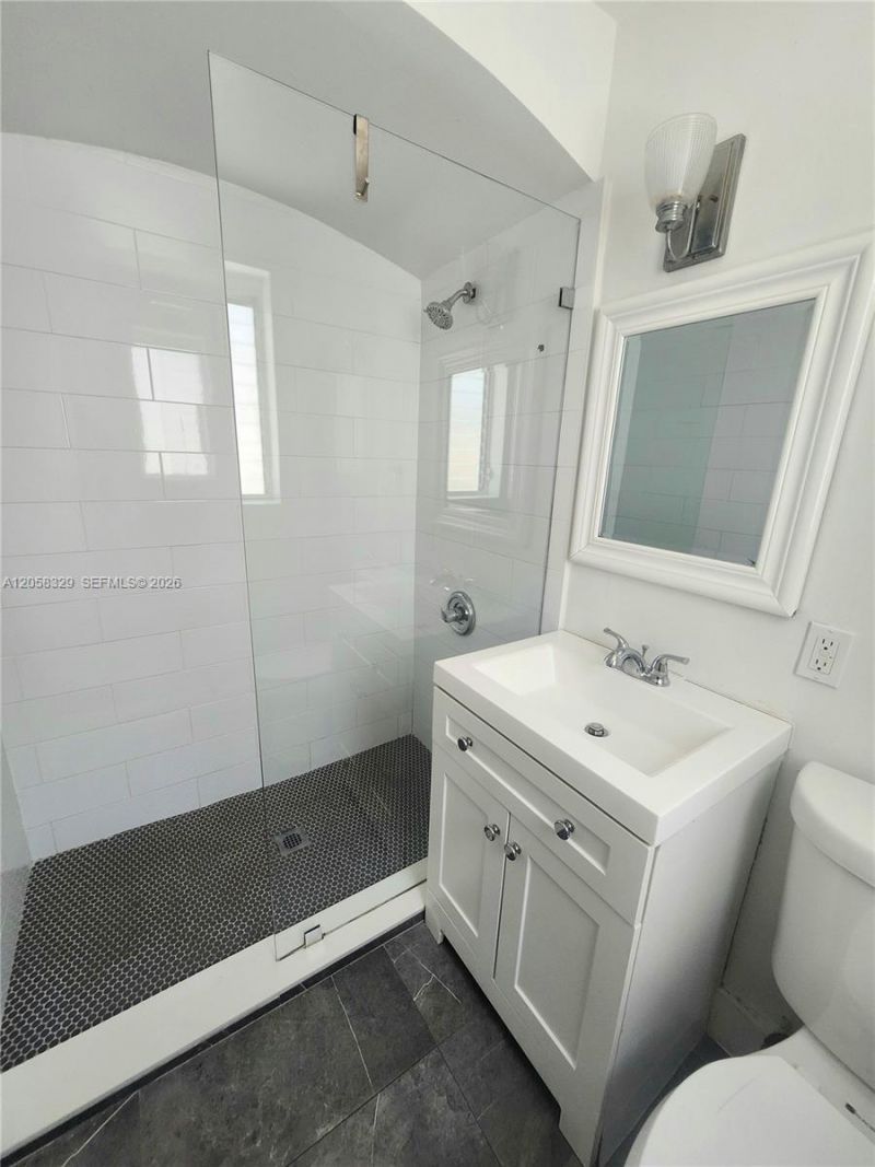 1557 Euclid Ave, Unit 5, Miami Beach, FL 33139 Photo