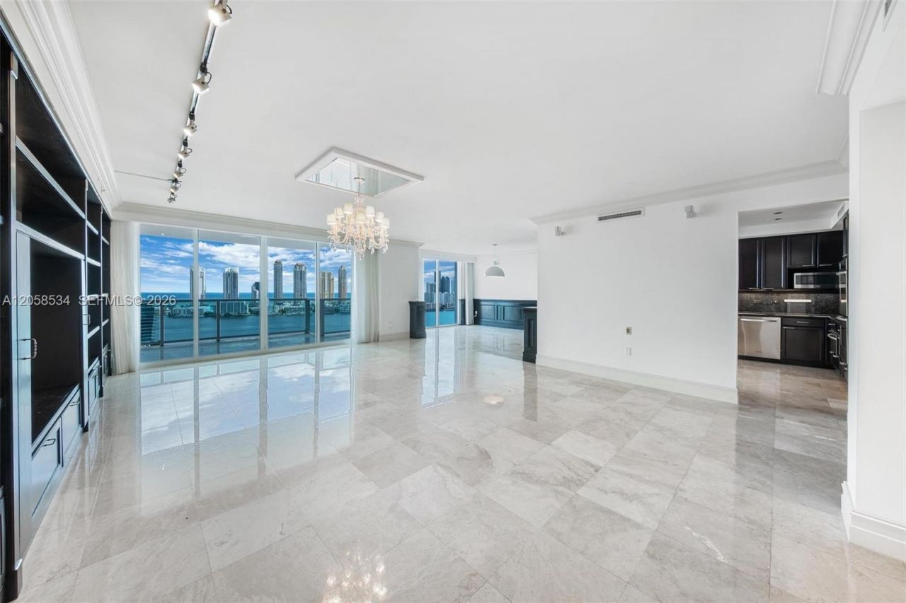 3201 NE 183rd St, Unit 2506, Aventura, FL 33160 Photo