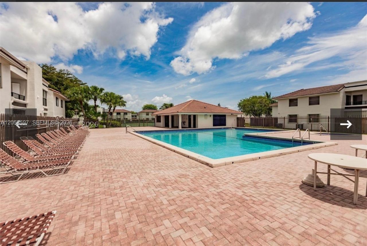 10875 NW 7th St, Unit 23-36, Miami, FL 33172 Photo
