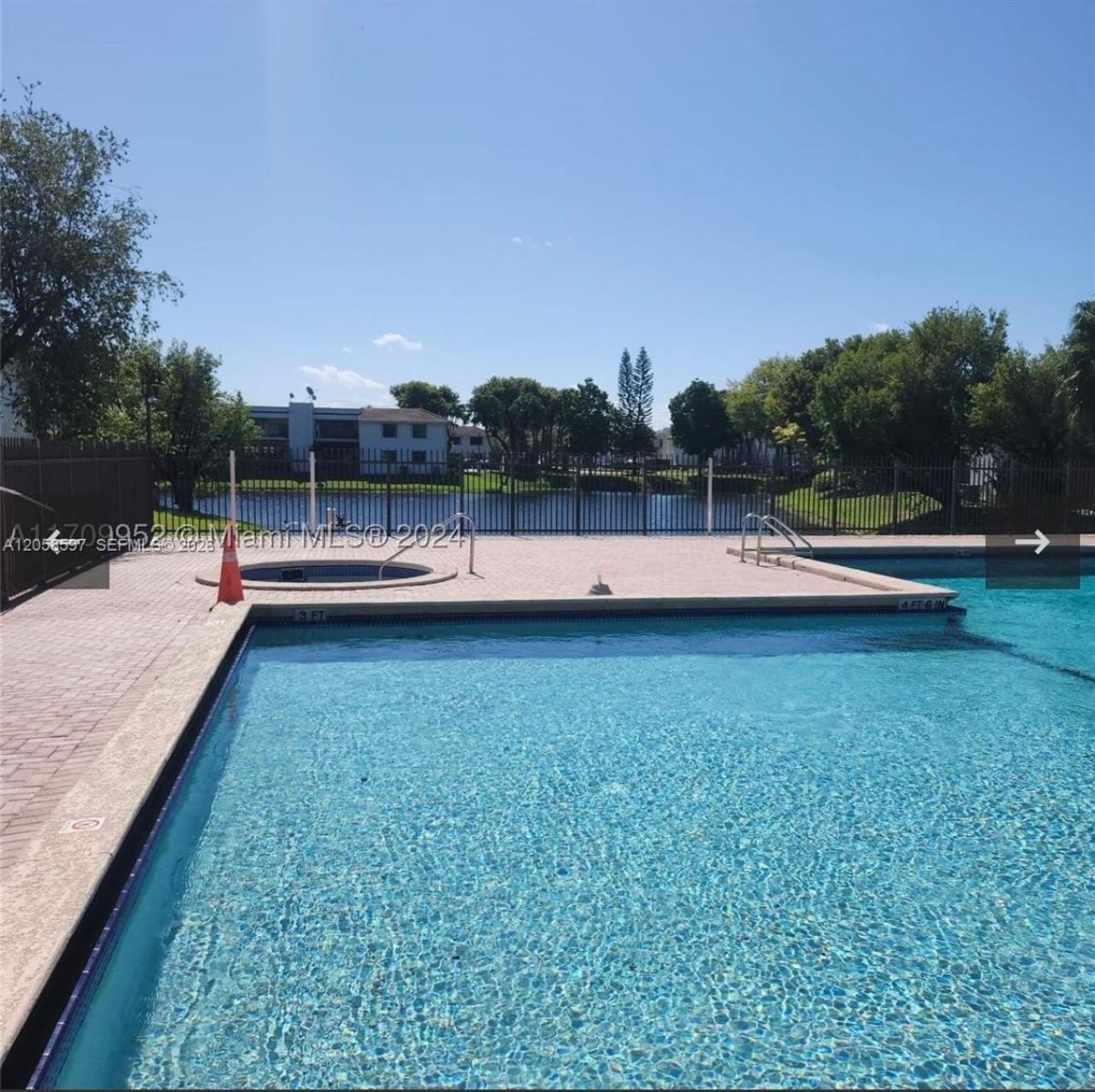 10875 NW 7th St, Unit 23-36, Miami, FL 33172 Photo