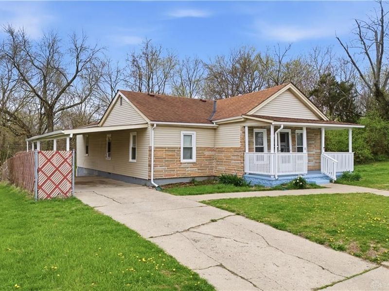 541 E Main Street, Xenia, OH 45385 Photo 2