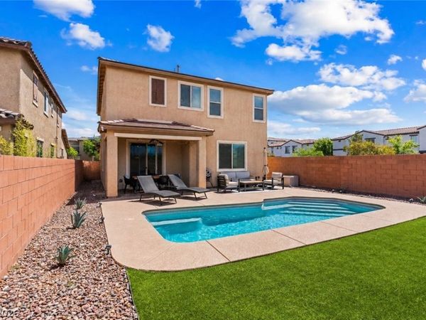 225 Moonshot Street , Henderson, NV 89074
