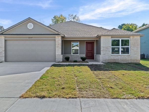 2237 Sam Tillery Drive, Alexander, AR 72002