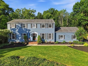 450 Eldridge Road, Aurora, OH 44202