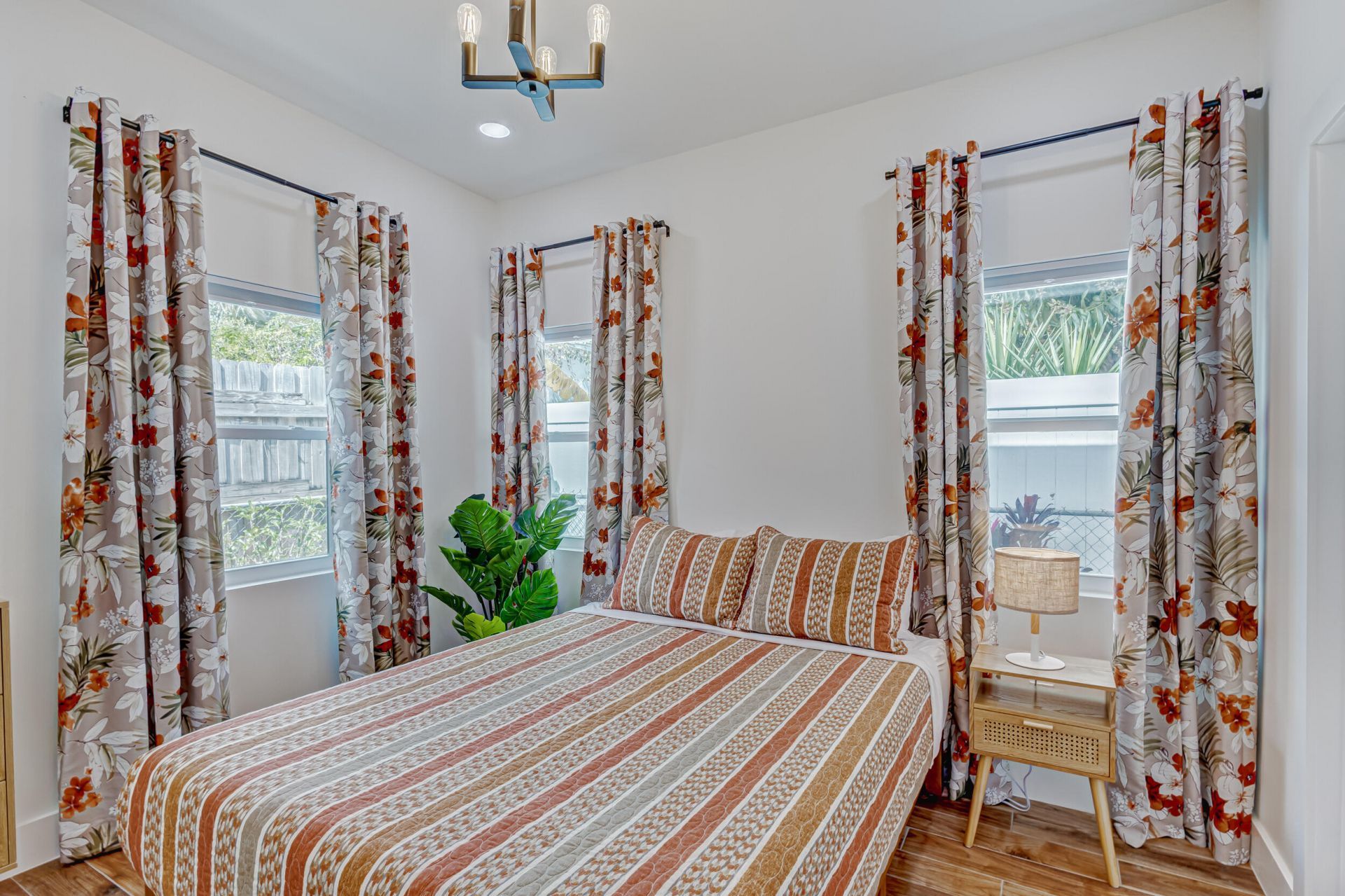 721 Franklin Road, West Palm Beach, FL 33405 Photo