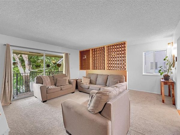 117 GARDENS Drive, Unit 204, Pompano Beach, FL 33069