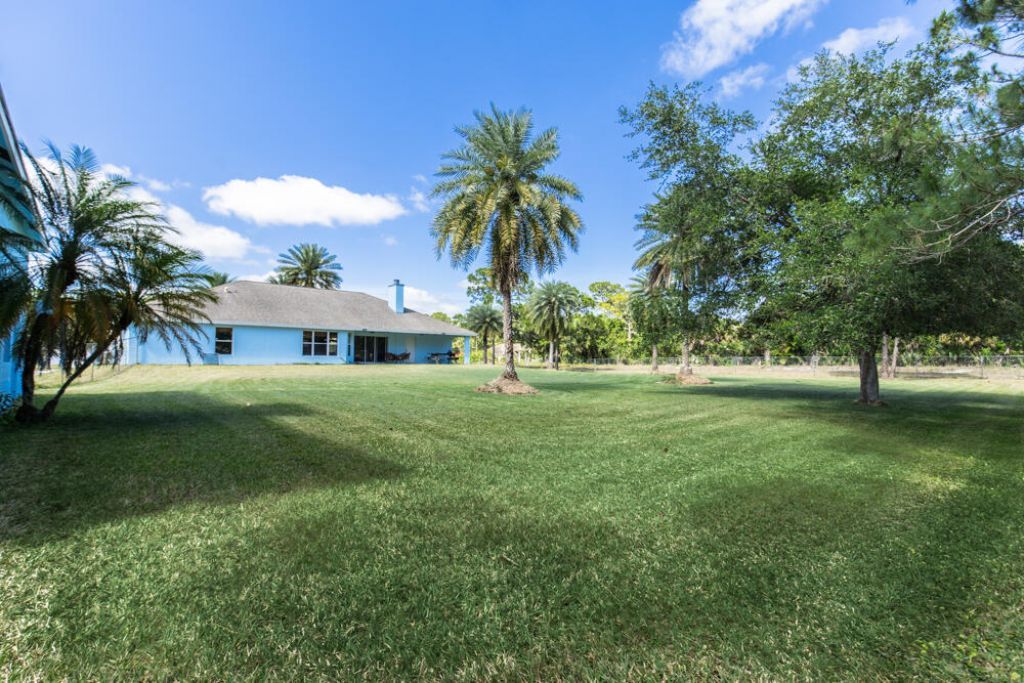 15288 76th Road N, The Acreage, FL 33470 Photo