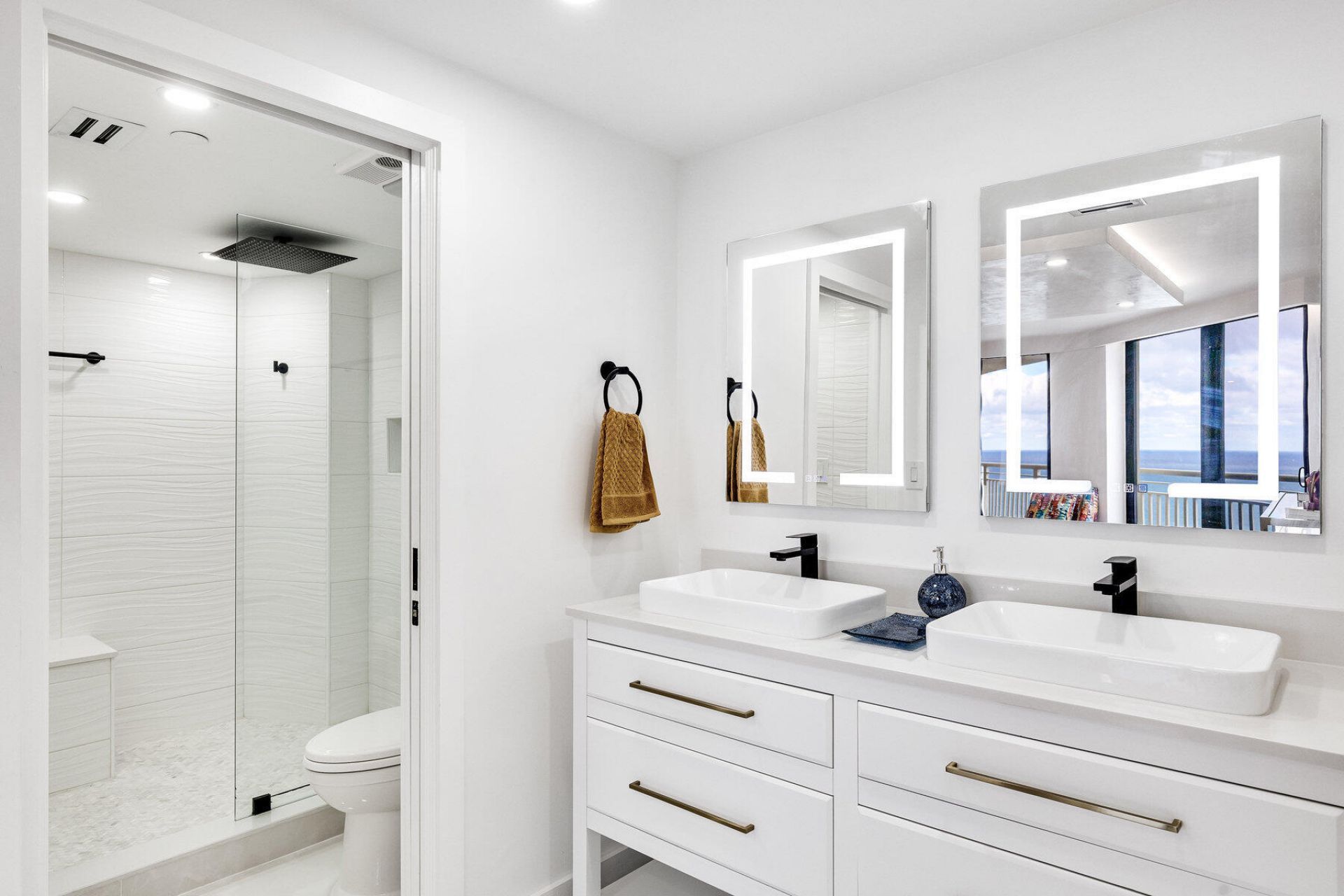 3000 N Ocean Drive, Unit PH-A, Singer Island, FL 33404 Photo