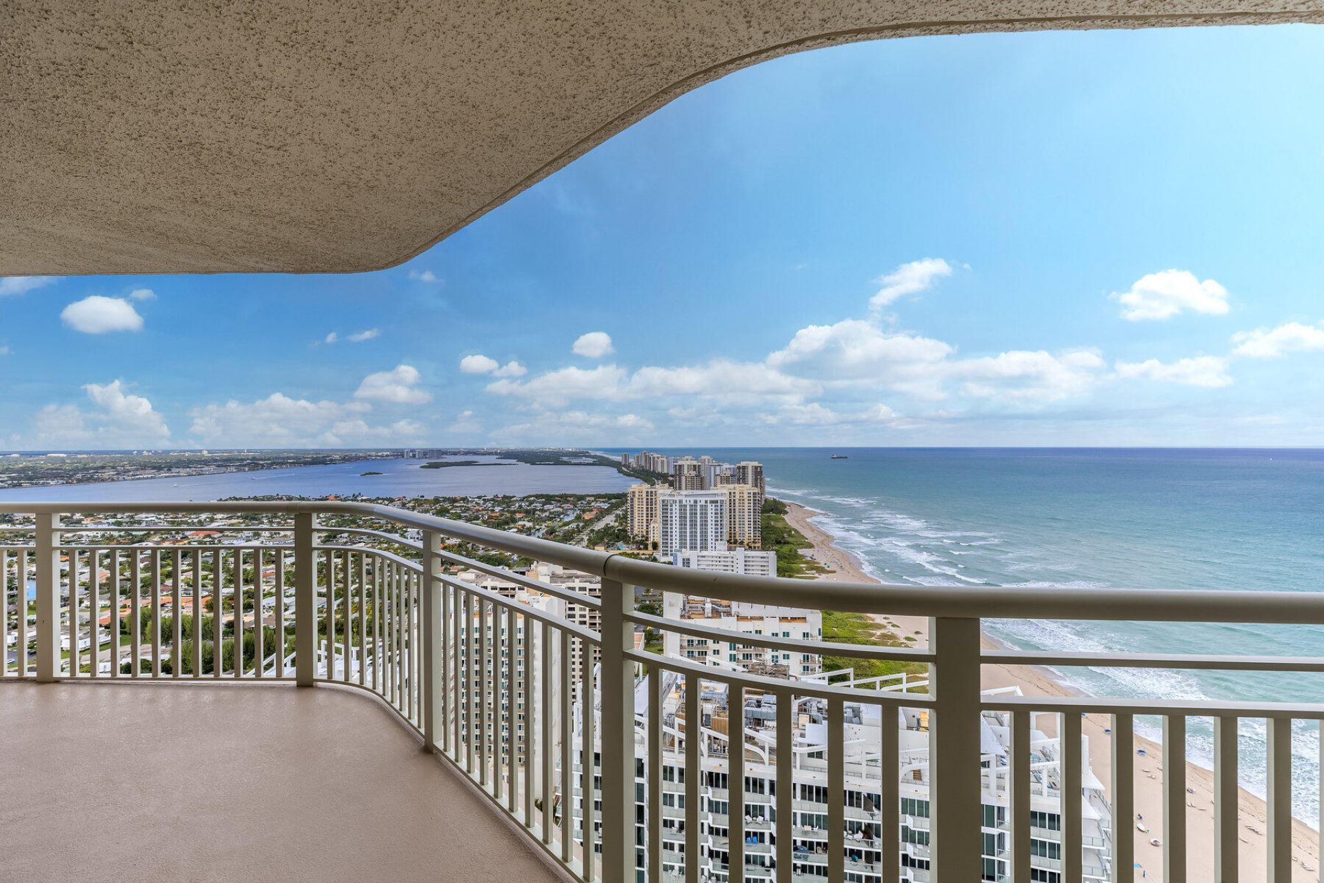3000 N Ocean Drive, Unit PH-A, Singer Island, FL 33404 Photo