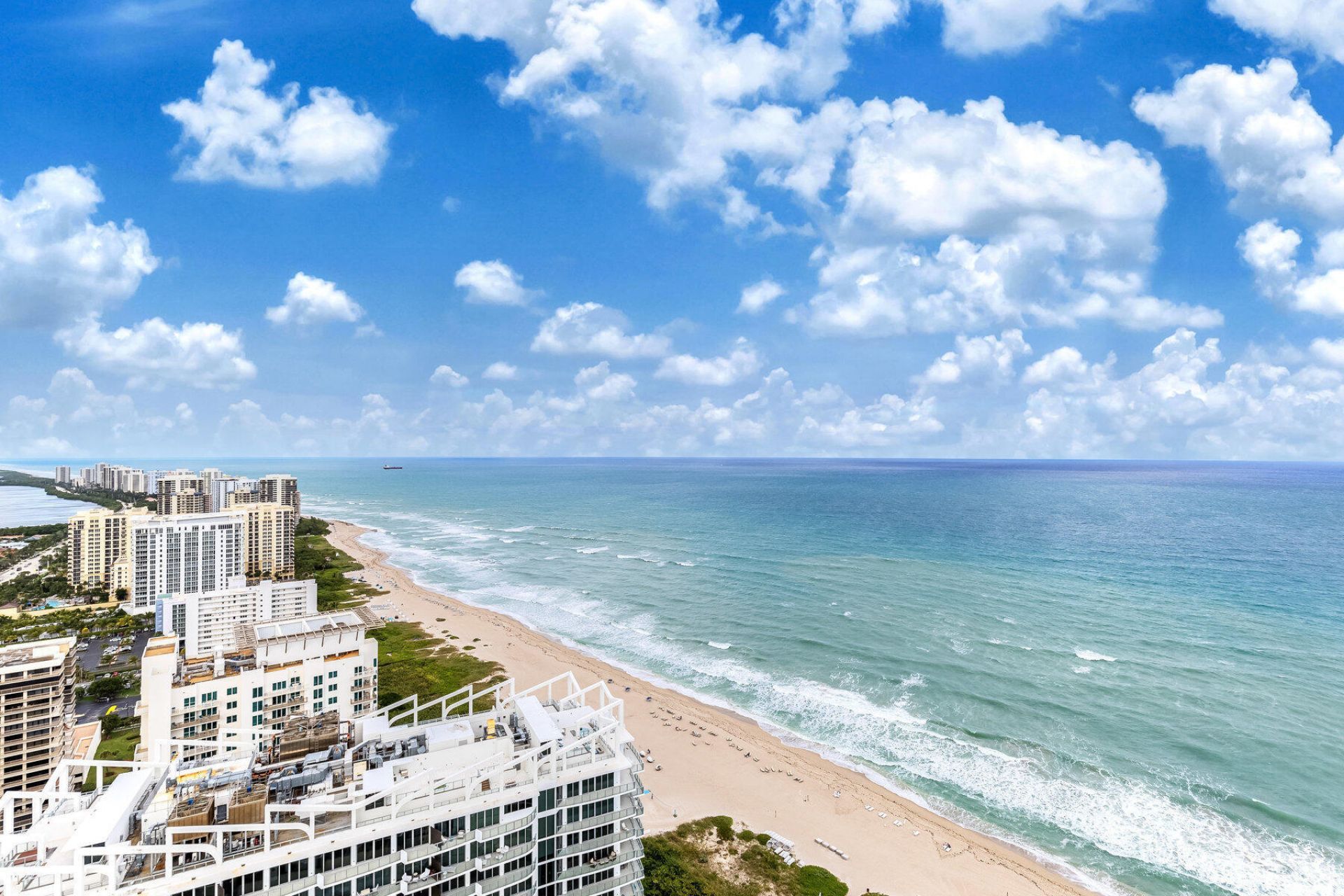 3000 N Ocean Drive, Unit PH-A, Singer Island, FL 33404 Photo