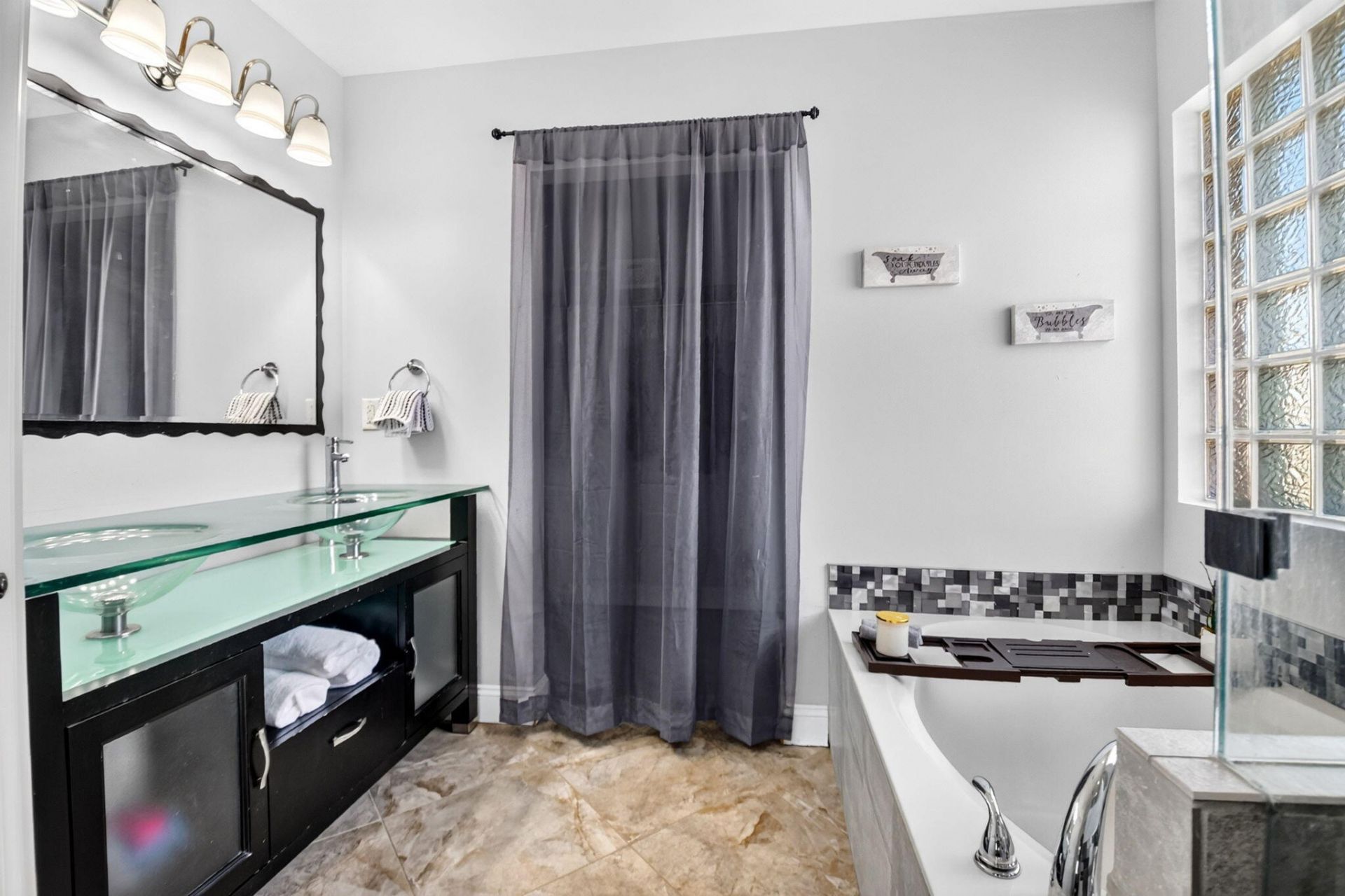 6233 Willoughby Circle, Lake Worth, FL 33463 Photo