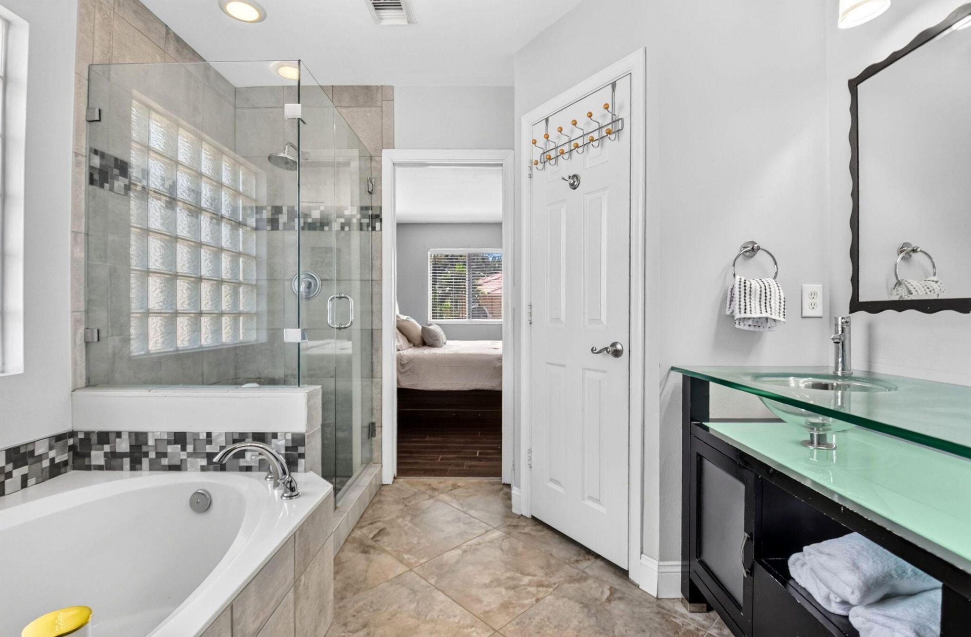 6233 Willoughby Circle, Lake Worth, FL 33463 Photo