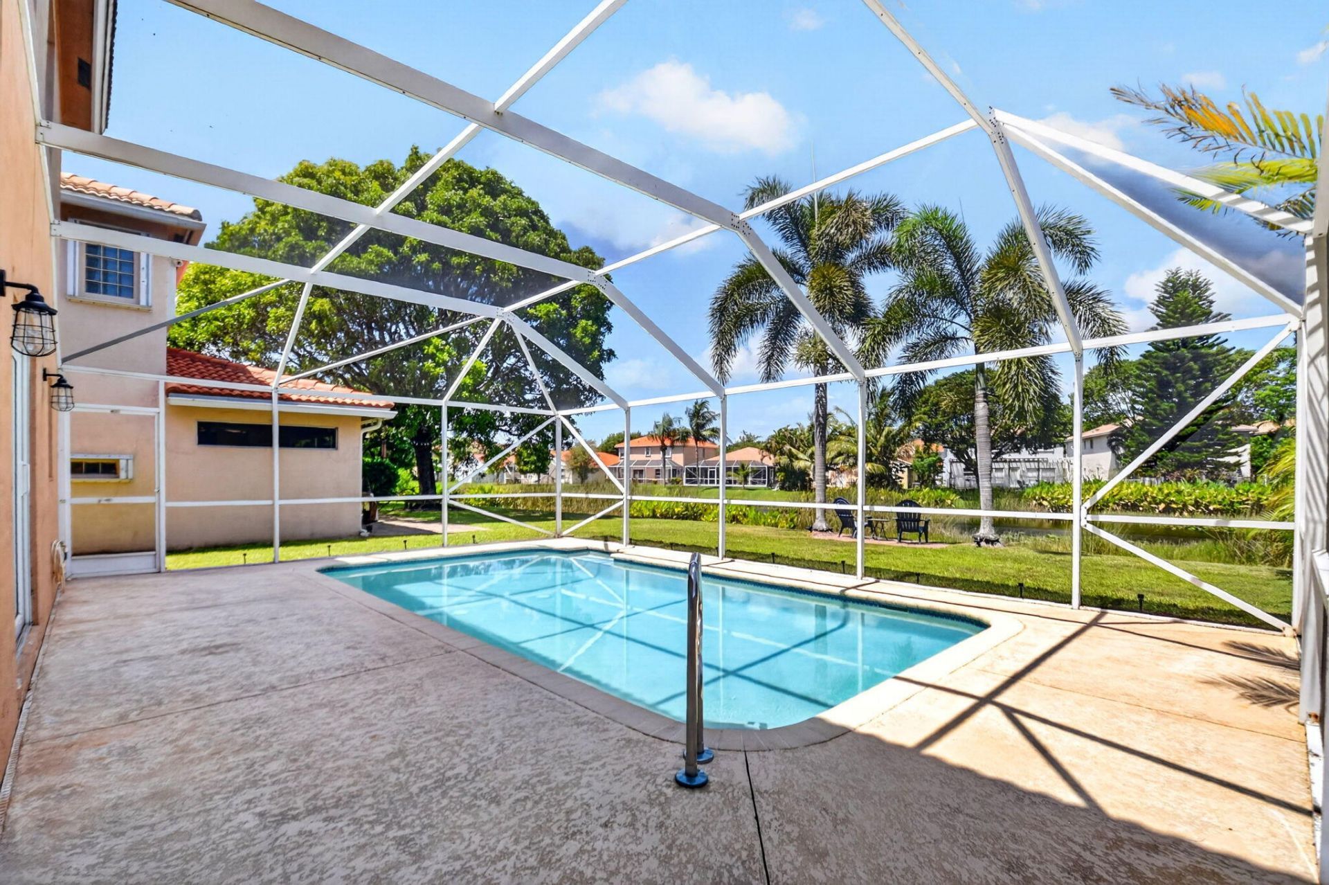 6233 Willoughby Circle, Lake Worth, FL 33463 Photo