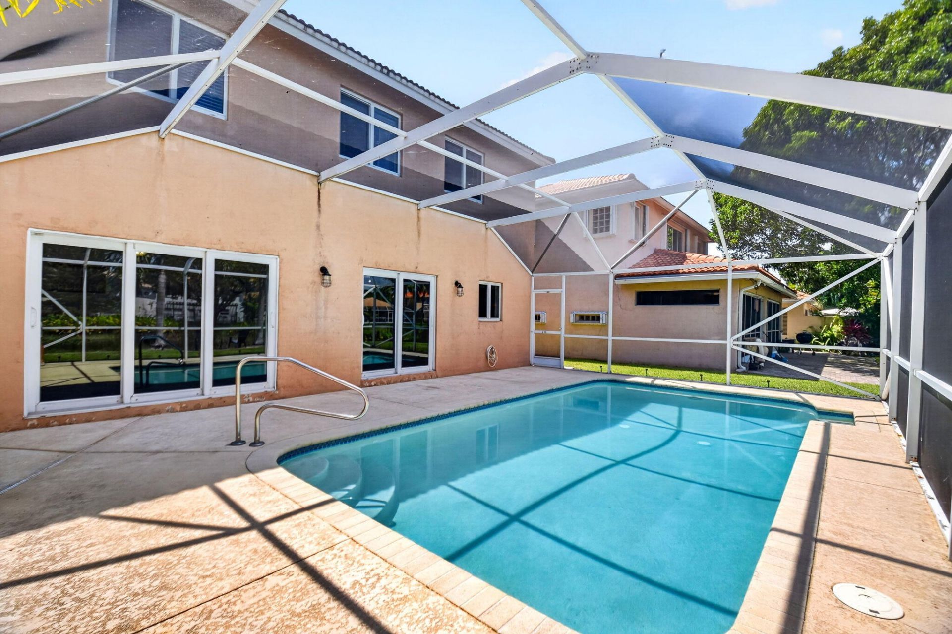 6233 Willoughby Circle, Lake Worth, FL 33463 Photo