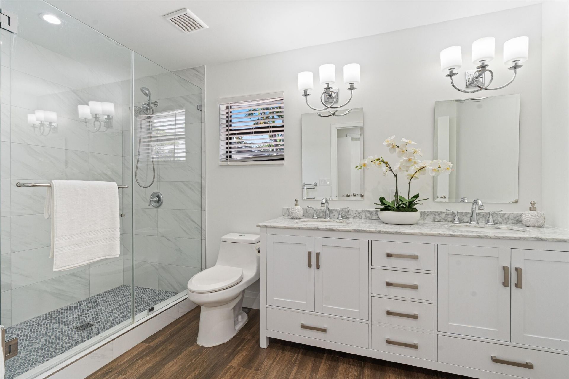 1619 Bayview Drive, Fort Lauderdale, FL 33305 Photo