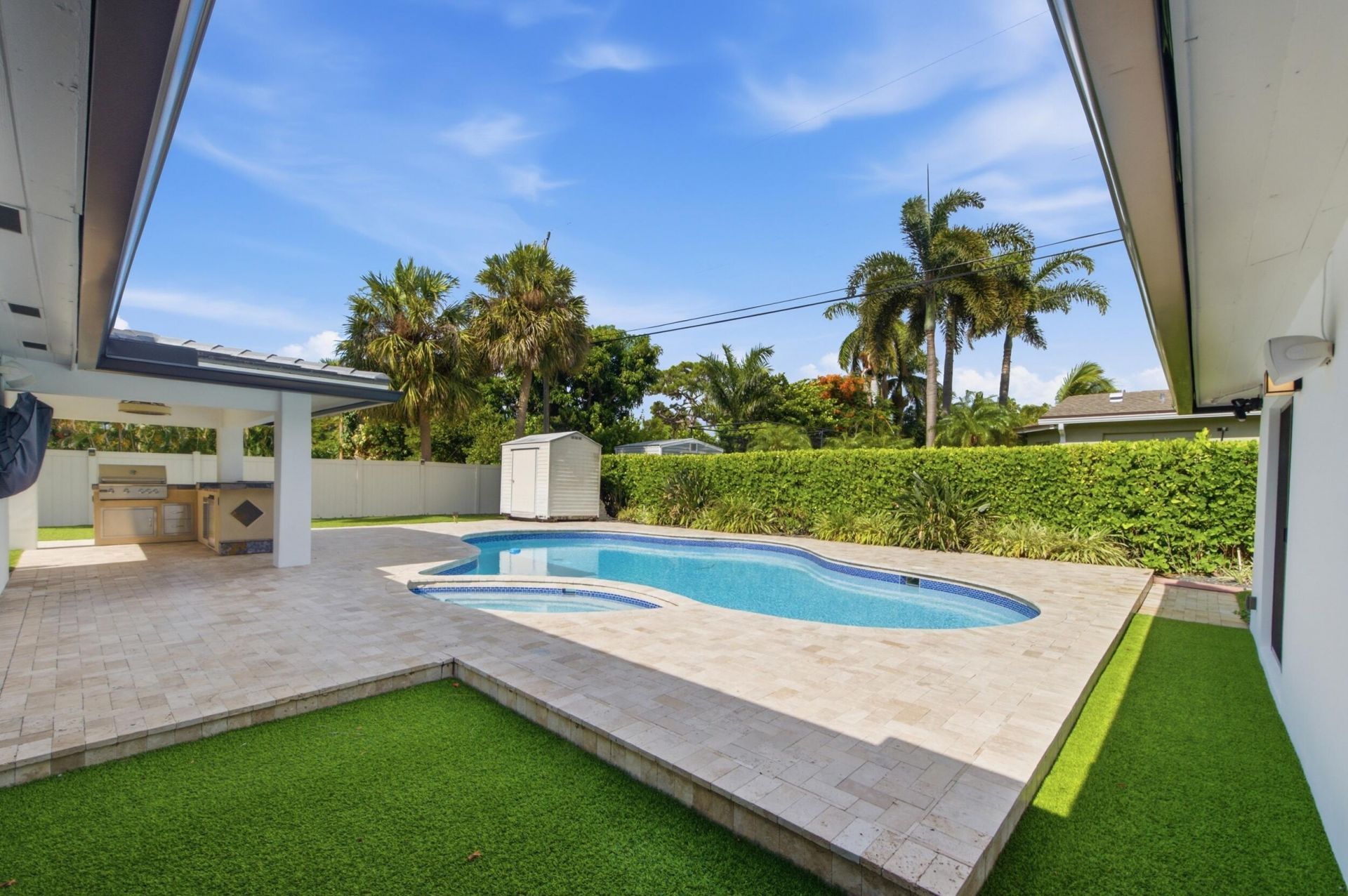 1619 Bayview Drive, Fort Lauderdale, FL 33305 Photo