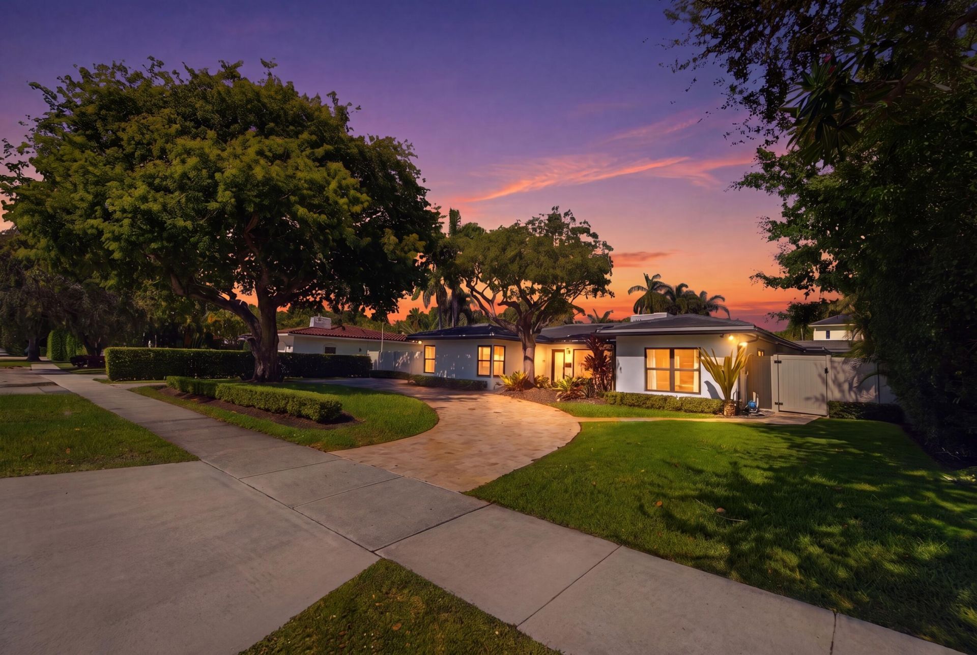 1619 Bayview Drive, Fort Lauderdale, FL 33305 Photo