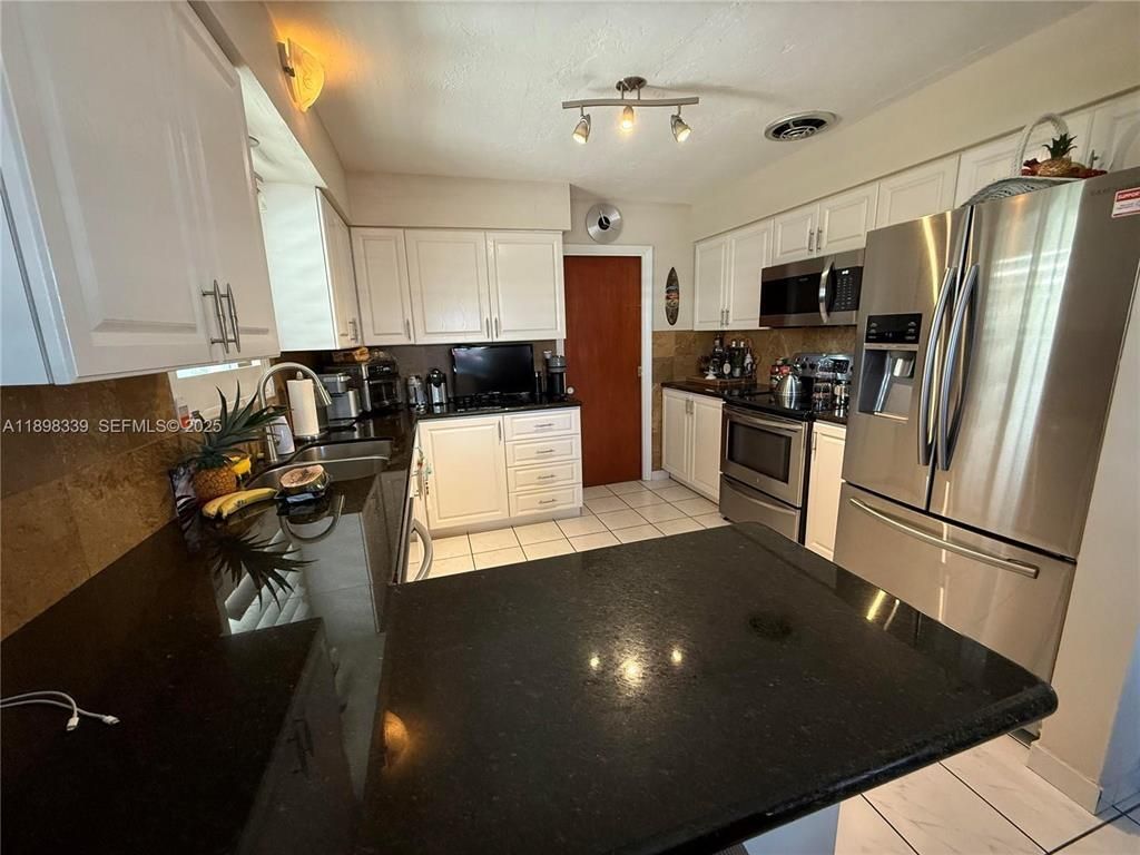 1743 Rodman Street, Hollywood, FL 33020 Photo