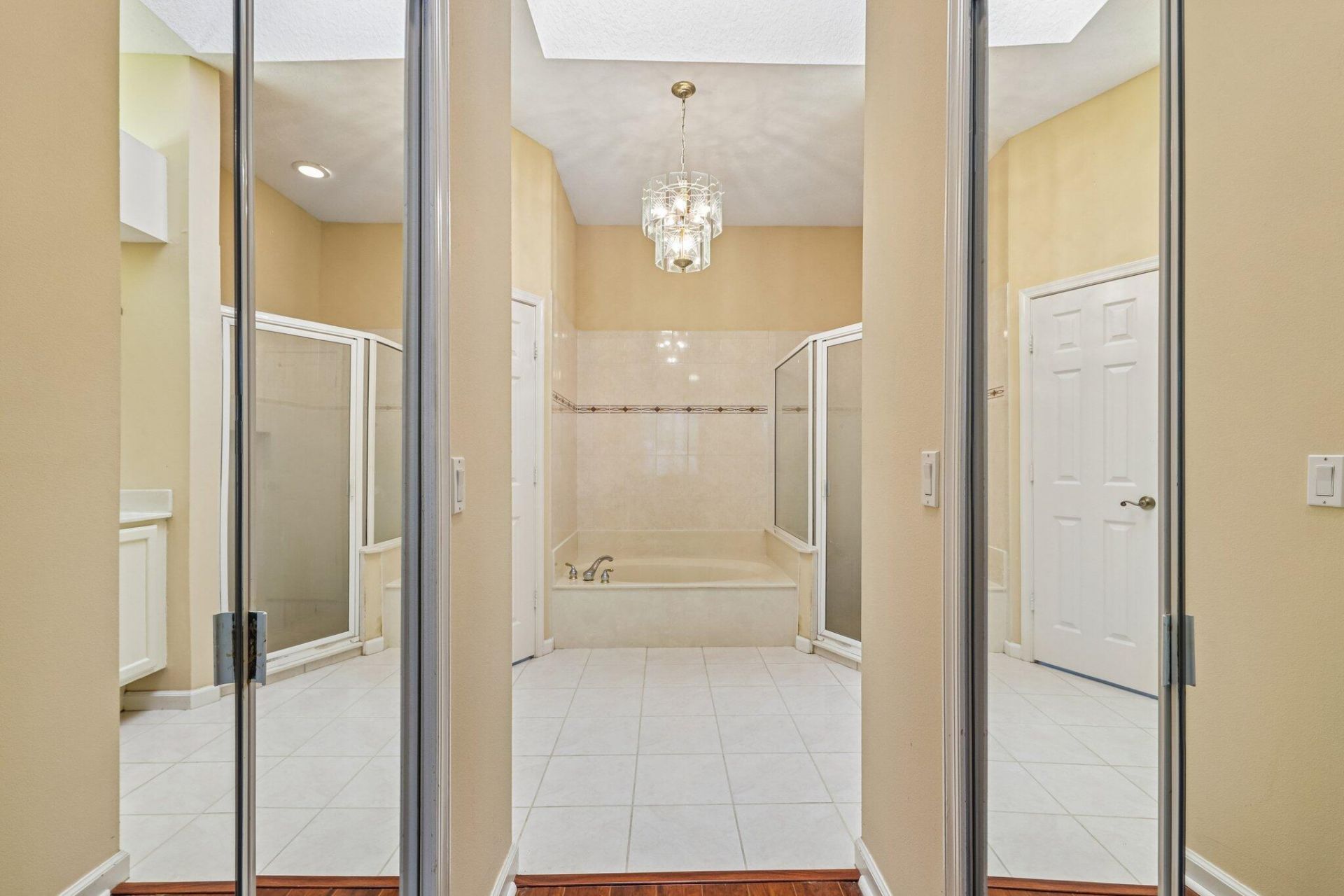 3709 NW Royal Oak Drive, Jensen Beach, FL 34957 Photo
