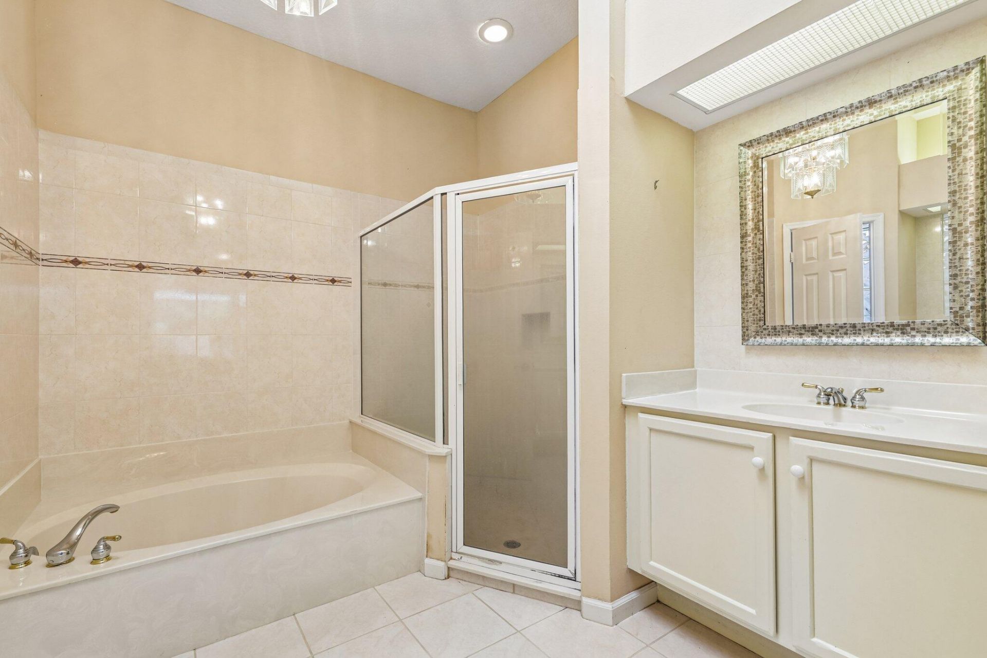 3709 NW Royal Oak Drive, Jensen Beach, FL 34957 Photo