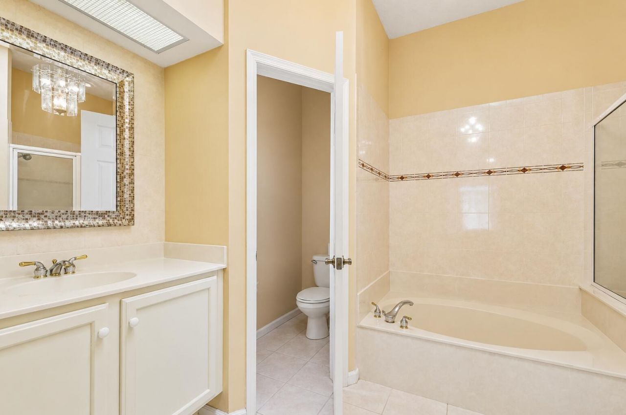 3709 NW Royal Oak Drive, Jensen Beach, FL 34957 Photo