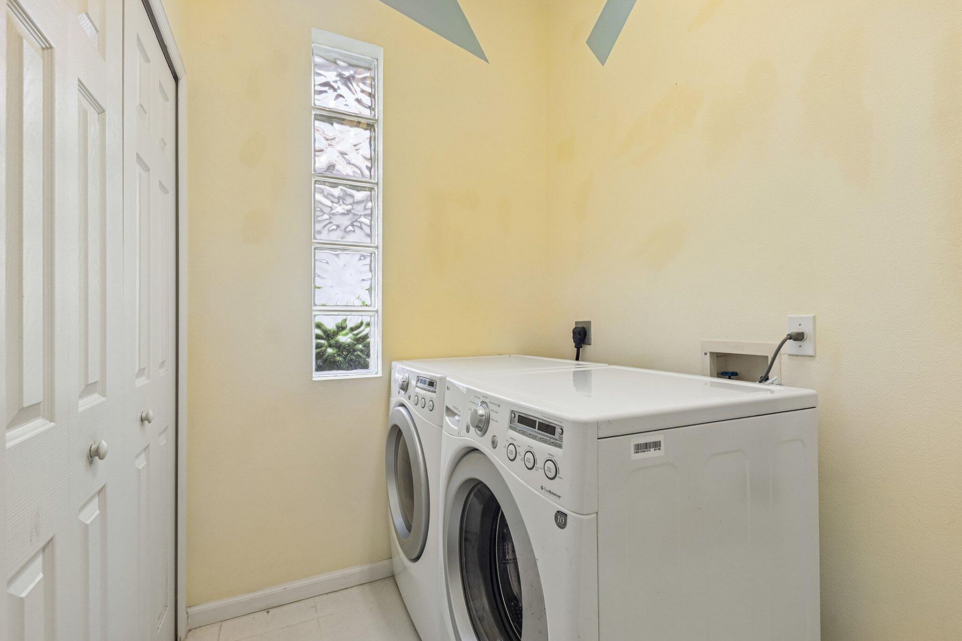 3709 NW Royal Oak Drive, Jensen Beach, FL 34957 Photo