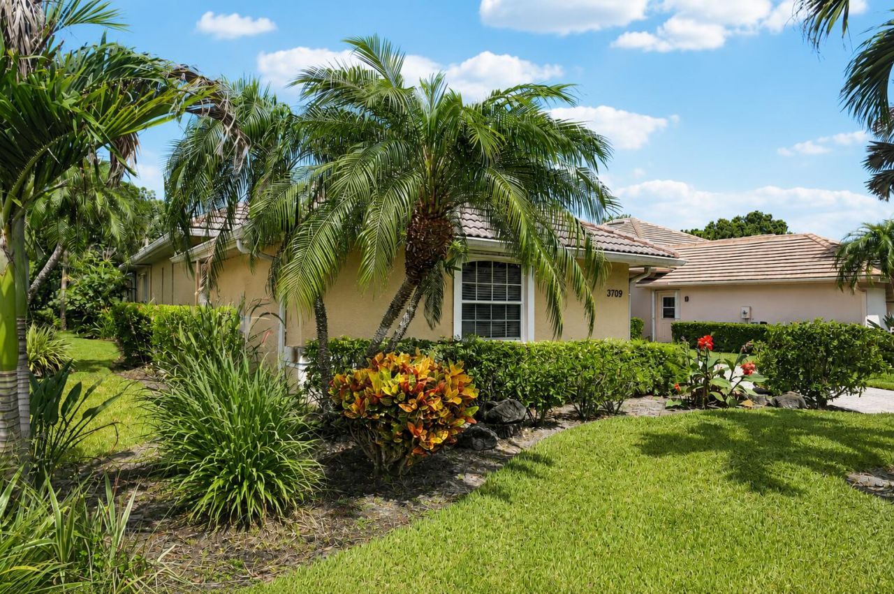 3709 NW Royal Oak Drive, Jensen Beach, FL 34957 Photo