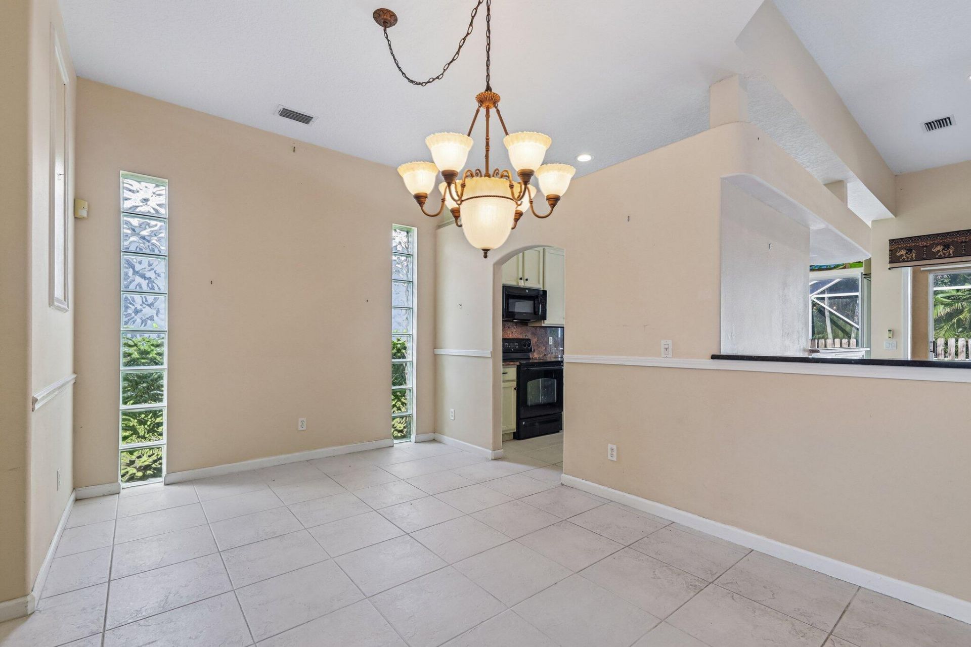 3709 NW Royal Oak Drive, Jensen Beach, FL 34957 Photo