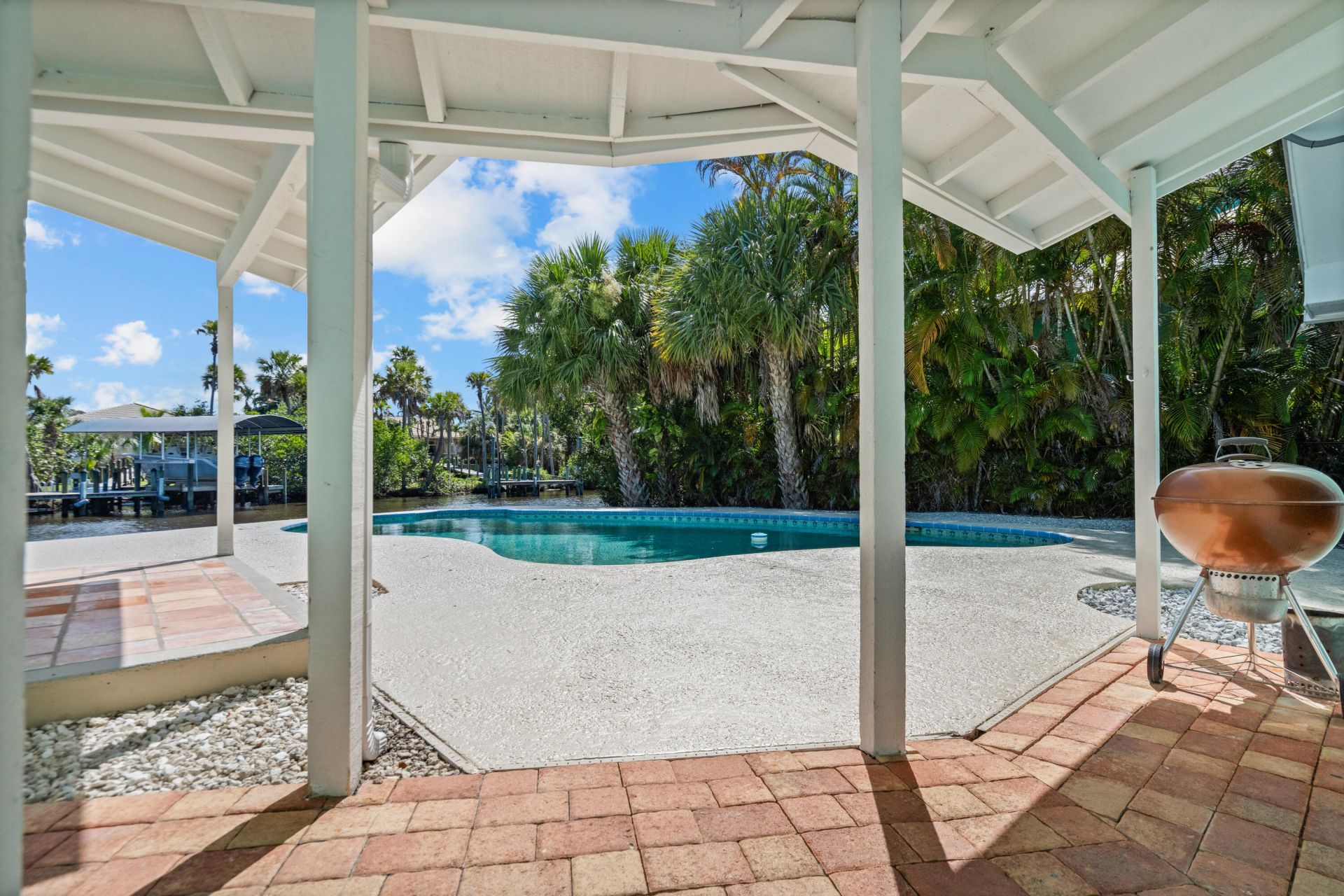 220 SW Willow Lake Trail, Stuart, FL 34997 Photo